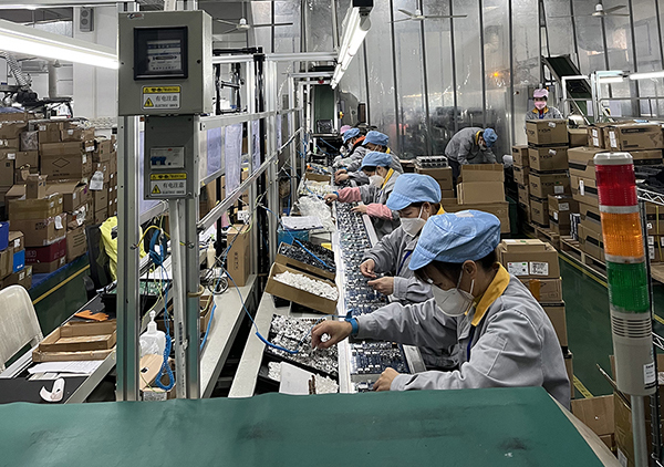 深圳貼片加工廠報價(jia) 與(yu) 貼片加工工藝流程及要求